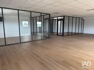 Bureaux à SIGNES (83870)