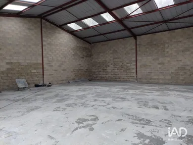Warehouse in PONTPOINT (60700)