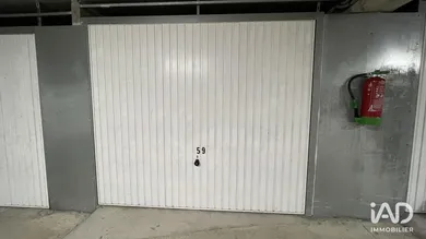 Parking in VANNES (56000)