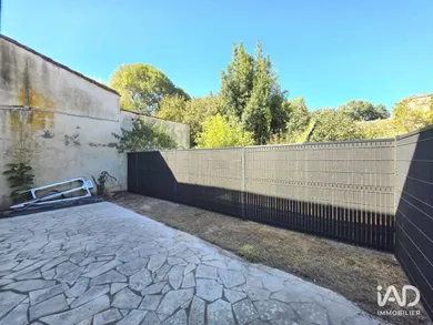 Appartement à MARGAUX (33460)