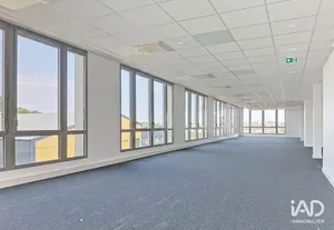 Office in PACÉ (35740)