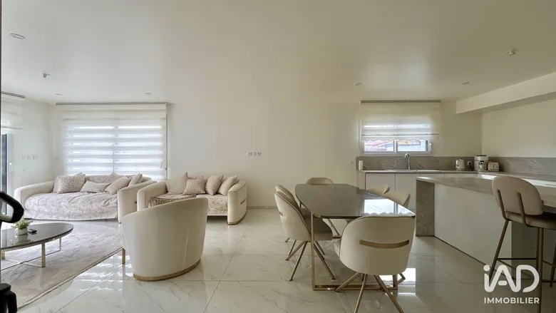 Maison 5 pièces 138 m² · à Éterville · 138 m² · 398 000 €