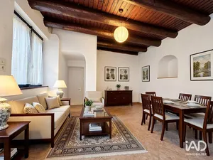 Appartement à TANINGES (74440)