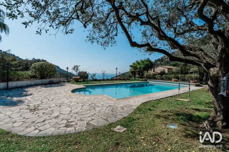 Maison 5 pièces 310 m² · à La Turbie · 310 m² · 2 600 000 €