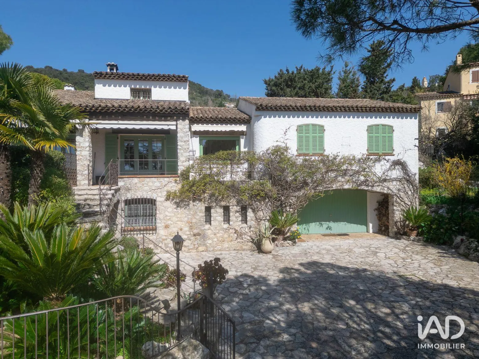 Vente maison à LA TURBIE (06320) : maison 5 pièces 310 m² — 2