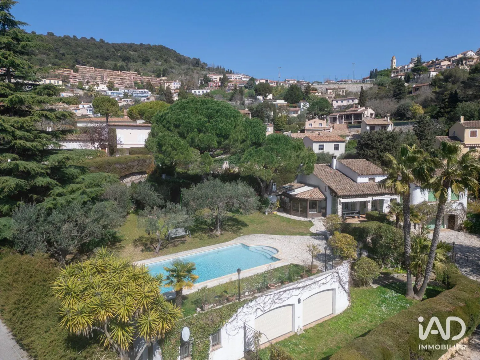 Vente maison à LA TURBIE (06320) : maison 5 pièces 310 m² — 3