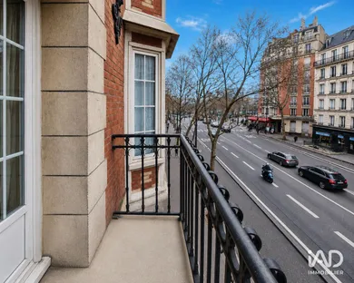 Appartement à PARIS (75018)