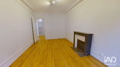 Appartement à PARIS (75017)
