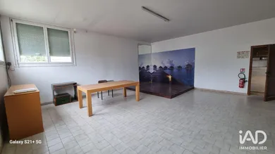 Business asset in GONDREVILLE (45490)