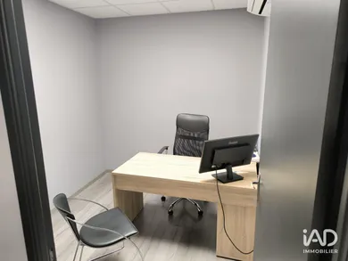 Office in DÉCINES-CHARPIEU (69150)