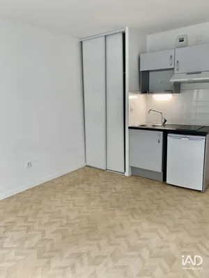 Appartement à BOBIGNY (93000)