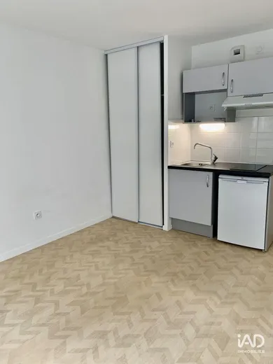 Appartement à BOBIGNY (93000)
