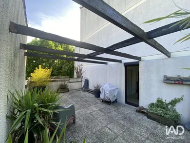 Appartement à LOGNES (77185)