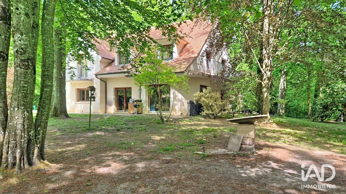 maison à Noisy-sur-École
