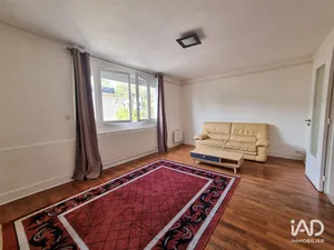 Appartement à MONTREUIL (93100)
