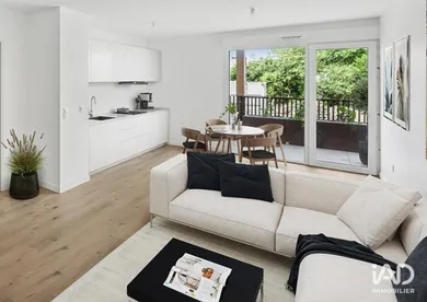 Apartment in TRÉLAZÉ (49800)