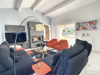 Maison à LE MUY (83490)