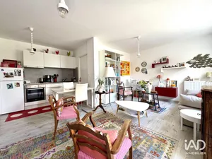 Appartement à LA ROCHELLE (17000)