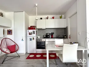 Apartment in LA ROCHELLE (17000)