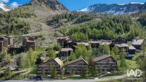 Apartment in ISOLA (06420)