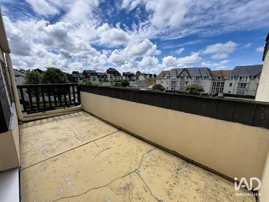 Appartement à COURSEULLES-SUR-MER (14470)