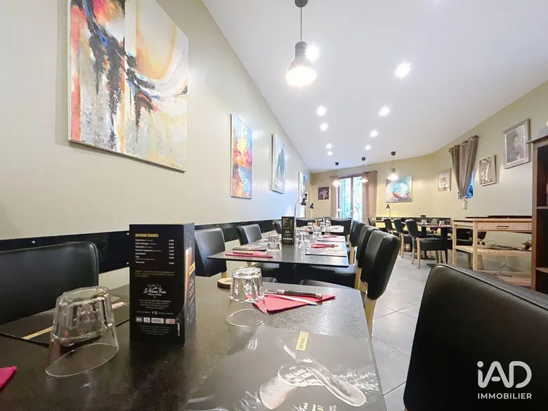Restaurant à PÉZENAS (34120) · 102 m² · 195 000 €