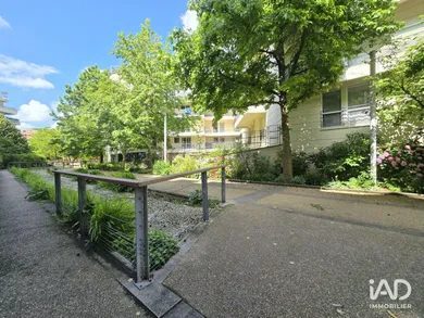 Apartment in CACHAN (94230)