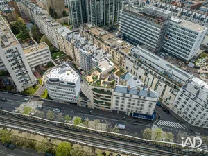 Appartement à PARIS (75015)