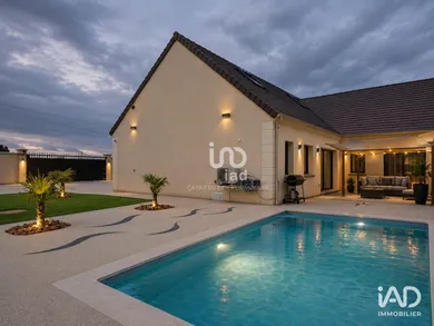 House in FONTENAY-MAUVOISIN (78200)