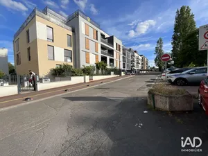 Appartement à VERNEUIL-SUR-SEINE (78480)
