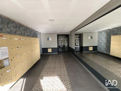 Apartment in VERNEUIL-SUR-SEINE (78480)