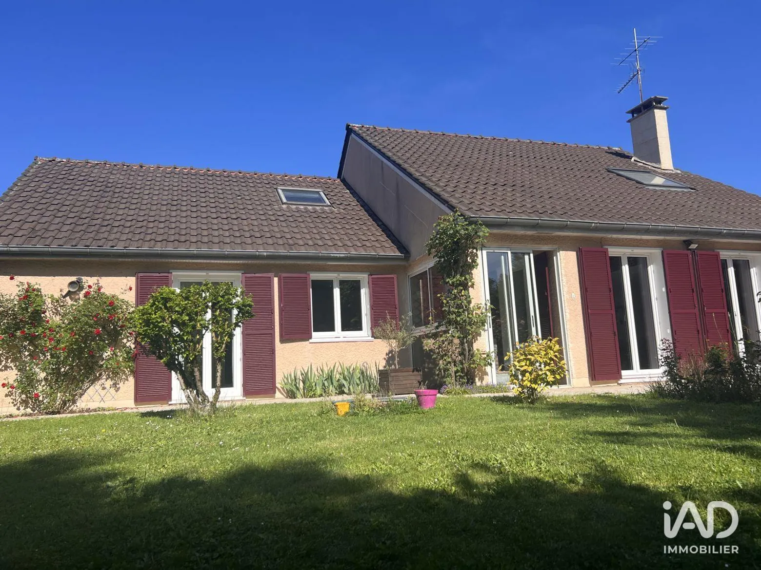 Vente maison à VILLECRESNES (94440) : maison 5 pièces 145 m² - 2028311 — 2