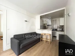 Apartment in PARIS (75015)
