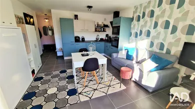 Studio à ROISSY-EN-BRIE (77680)