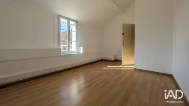 Bureaux à VARENNES-SUR-SEINE (77130)