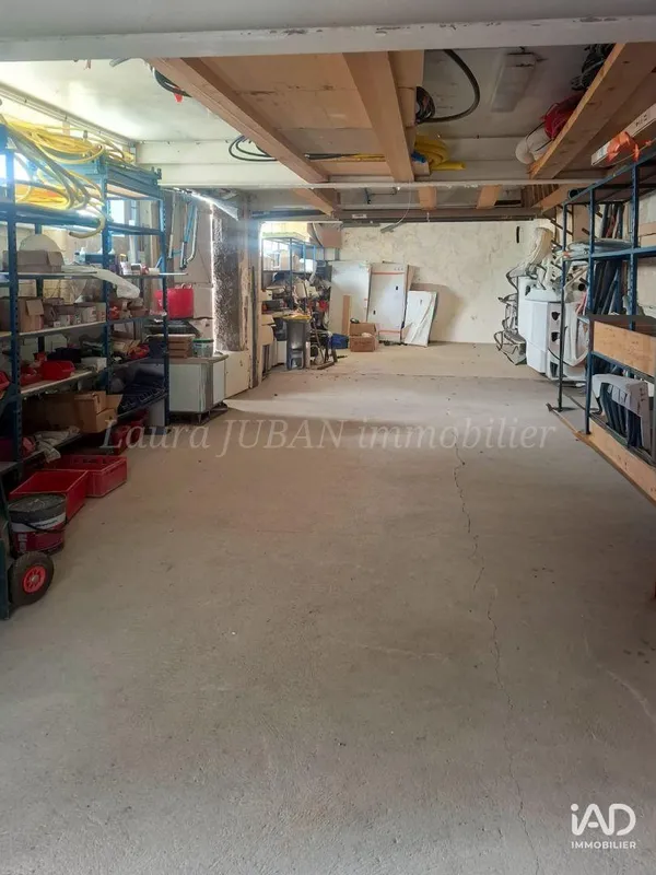 Bureaux à VARENNES-SUR-SEINE (77130) photo 2