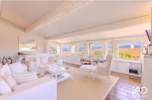 Appartement à SAINT-TROPEZ (83990)