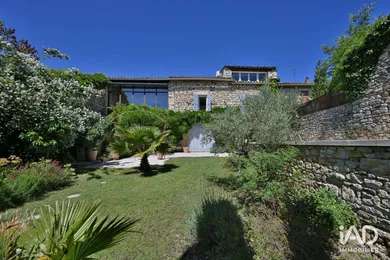 Maison à SAINT-LAURENT-DE-CARNOLS (30200)