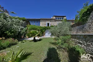 Maison à SAINT-LAURENT-DE-CARNOLS (30200)