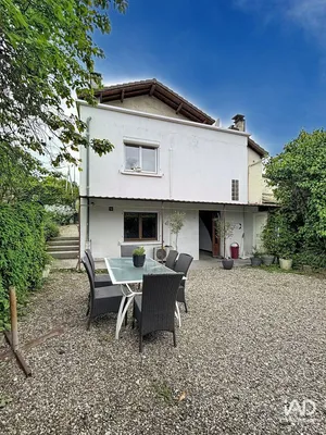 Maison à VALSERHÔNE (01200)