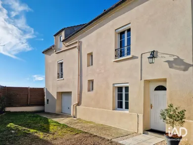 Maison à DAMPMART (77400)