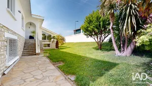 Apartment in SAINT-PIERRE-D'IRUBE (64990)