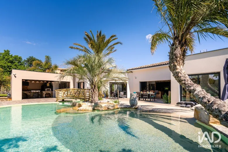 Maison 5 pièces 140 m² · à Margon · 140 m² · 795 000 €