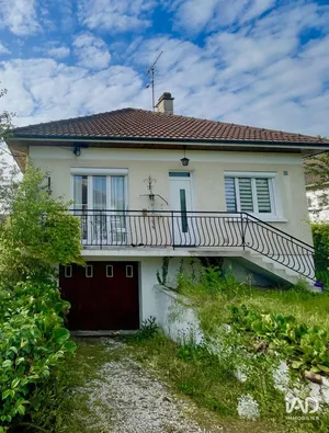 House in SAINT-PARRES-AUX-TERTRES (10410)