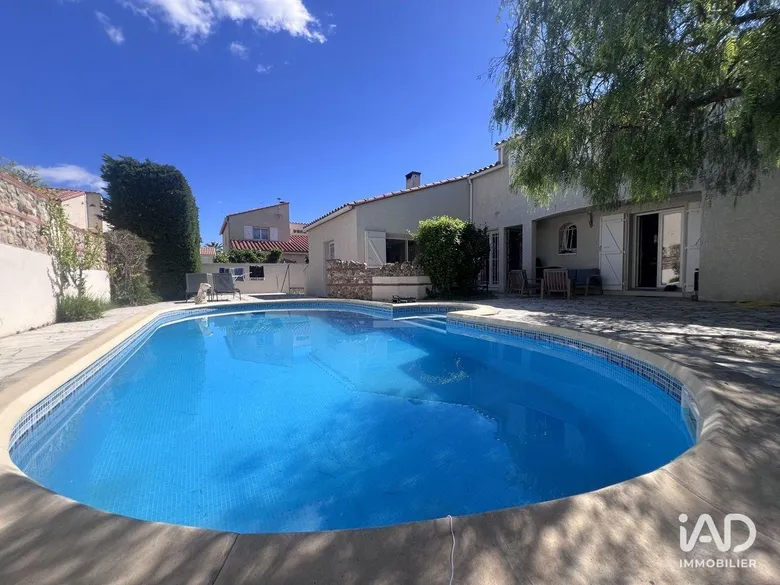 Maison 6 pièces 194 m² · à Saleilles · 194 m² · 499 200 €