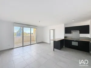 Appartement à AIX-EN-PROVENCE (13100)