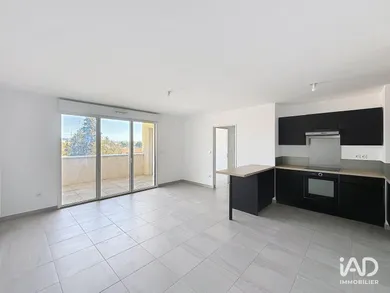 Appartement à AIX-EN-PROVENCE (13100)