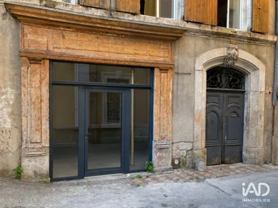 Commercial in ALÈS (30100)