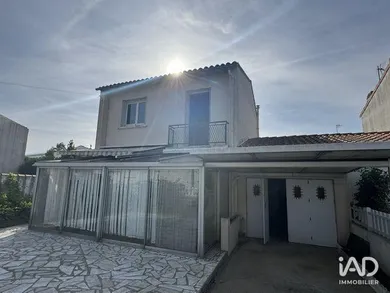 Maison à LA ROCHELLE (17000)