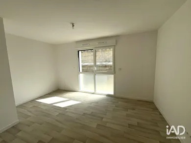 Apartment in TROYES (10000)
